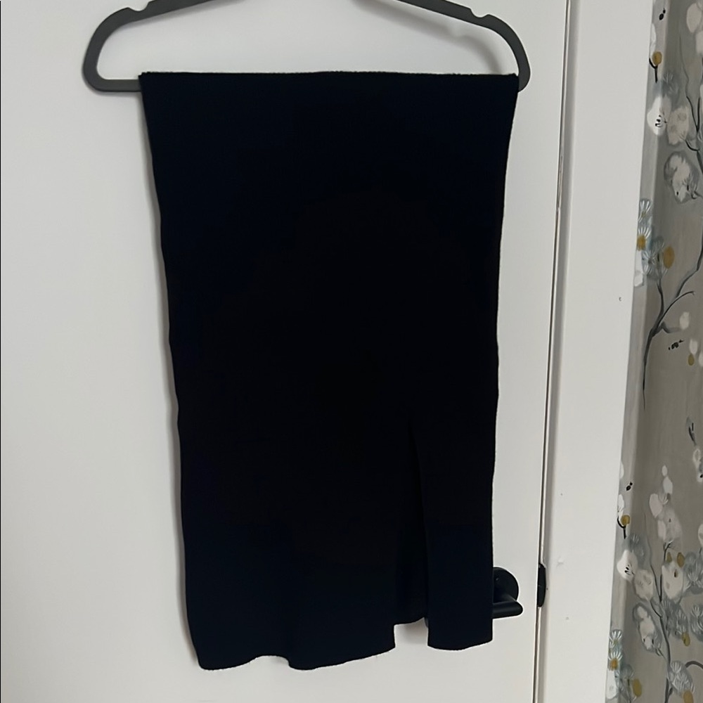 Abercrombie & Fitch Black Midi Pencil Skirt